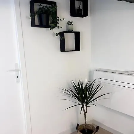 Le Petit Mistral * Valréas